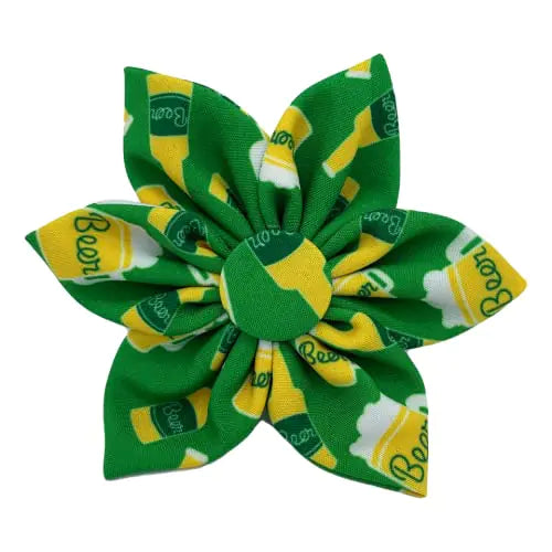 Huxley & Kent Pet Pinwheel | Lucky Shamrock (Small) | St. Patricks Day Collar Accessory for Dogs/Cats | Bow Collar Attachment | Cute Comfortable Accessory | H&K Pinwheel for Pets